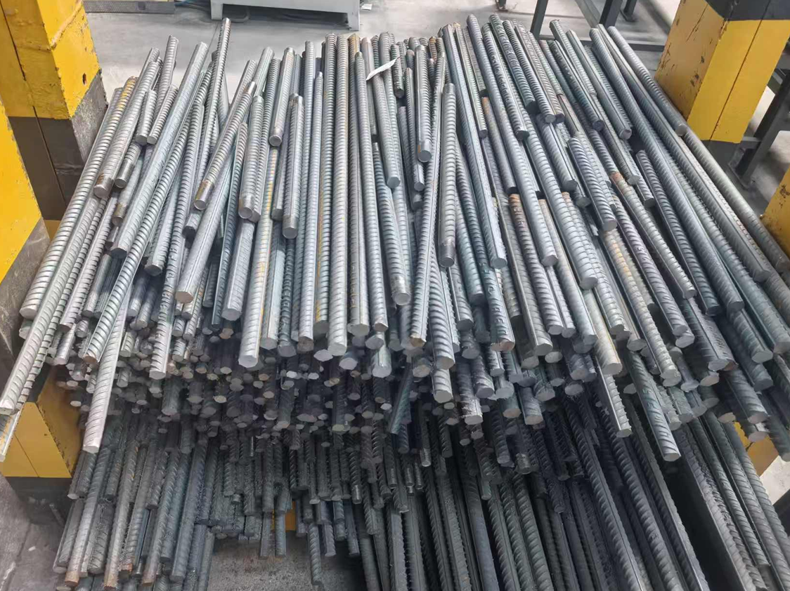 废旧钢筋一批（一年拉货权）